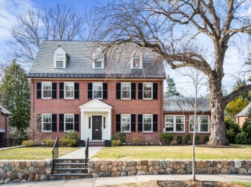 3 Cleveland, Brookline, Massachusetts, 5 Bedrooms Bedrooms, 11 Rooms Rooms,6.5 BathroomsBathrooms,Residential,For Sale,Cleveland,73509230 3 Cleveland, Brookline, Massachusetts, 5 Bedrooms Bedrooms, 11 Rooms Rooms,6.5 BathroomsBathrooms,Residential,For Sale,Cleveland,73509230