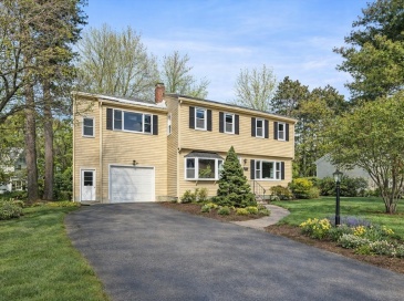 29 Pinewood Rd, Wellesley, Massachusetts, 3 Bedrooms Bedrooms, 7 Rooms Rooms,2.5 BathroomsBathrooms,Residential,For Sale,Pinewood Rd,73473728 29 Pinewood Rd, Wellesley, Massachusetts, 3 Bedrooms Bedrooms, 7 Rooms Rooms,2.5 BathroomsBathrooms,Residential,For Sale,Pinewood Rd,73473728