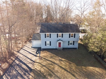 48 Ray Street, Webster, Massachusetts, 2 Bedrooms Bedrooms, 6 Rooms Rooms,1 BathroomBathrooms,Residential Lease,For Rent,Ray Street,73487180