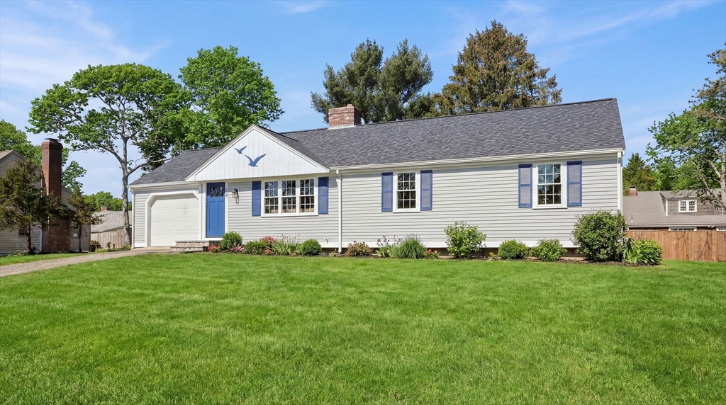 86 Pompano Rd, Yarmouth, Massachusetts, 3 Bedrooms Bedrooms, 5 Rooms Rooms,1.5 BathroomsBathrooms,Residential,For Sale,Pompano Rd,73490742
