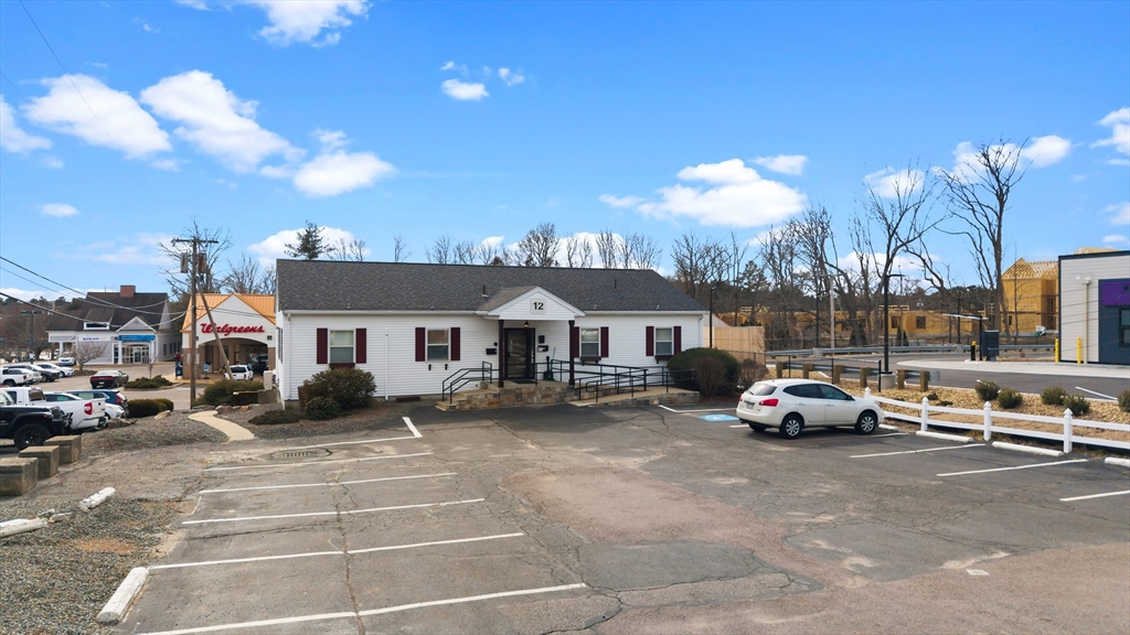 12 W Grove St, Middleboro, Massachusetts, ,Commercial Lease,For Rent,W Grove St,73511916