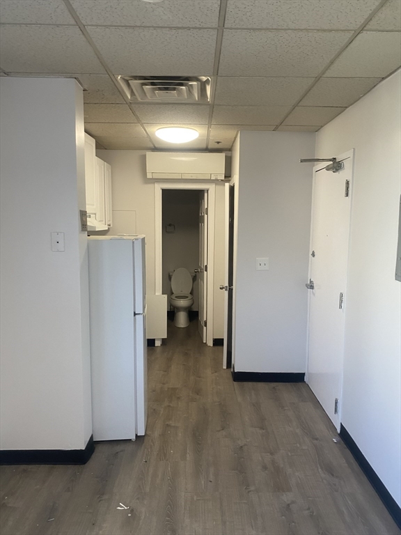 135 Broadway, Everett, Massachusetts, 1 Room Rooms,1 BathroomBathrooms,Residential Lease,For Rent,Broadway,73512079