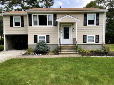5 Andersen Ave, Sandwich, Massachusetts, 4 Bedrooms Bedrooms, 6 Rooms Rooms,1.5 BathroomsBathrooms,Residential,For Sale,Andersen Ave,73511928