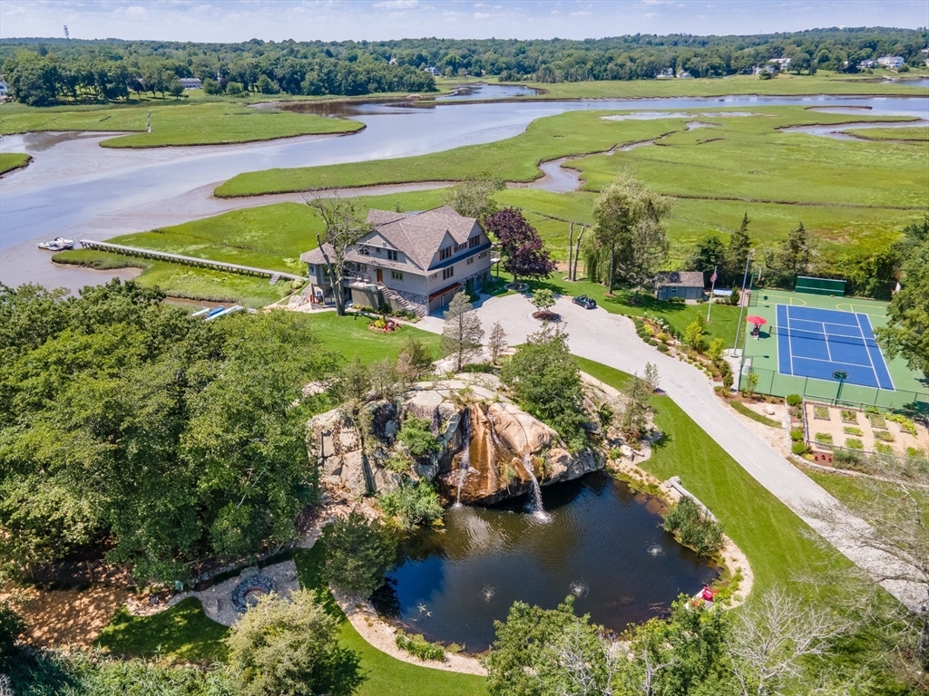67 Border St, Scituate, Massachusetts, 6 Bedrooms Bedrooms, 23 Rooms Rooms,6.5 BathroomsBathrooms,Residential,For Sale,Border St,73504445