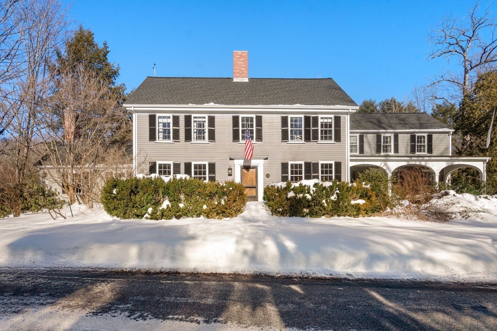63 Sudbury Road, Weston, Massachusetts, 5 Bedrooms Bedrooms, 10 Rooms Rooms,4 BathroomsBathrooms,Residential,For Sale,Sudbury Road,73474815