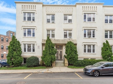 6 Radcliffe Rd, Boston, Massachusetts, 2 Bedrooms Bedrooms, 4 Rooms Rooms,1 BathroomBathrooms,Residential Lease,For Rent,Radcliffe Rd,73500456 6 Radcliffe Rd, Boston, Massachusetts, 2 Bedrooms Bedrooms, 4 Rooms Rooms,1 BathroomBathrooms,Residential Lease,For Rent,Radcliffe Rd,73500456