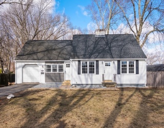 48 Beeler Avenue, Chicopee, Massachusetts, 3 Bedrooms Bedrooms, 7 Rooms Rooms,2.5 BathroomsBathrooms,Residential,For Sale,Beeler Avenue,73488270
