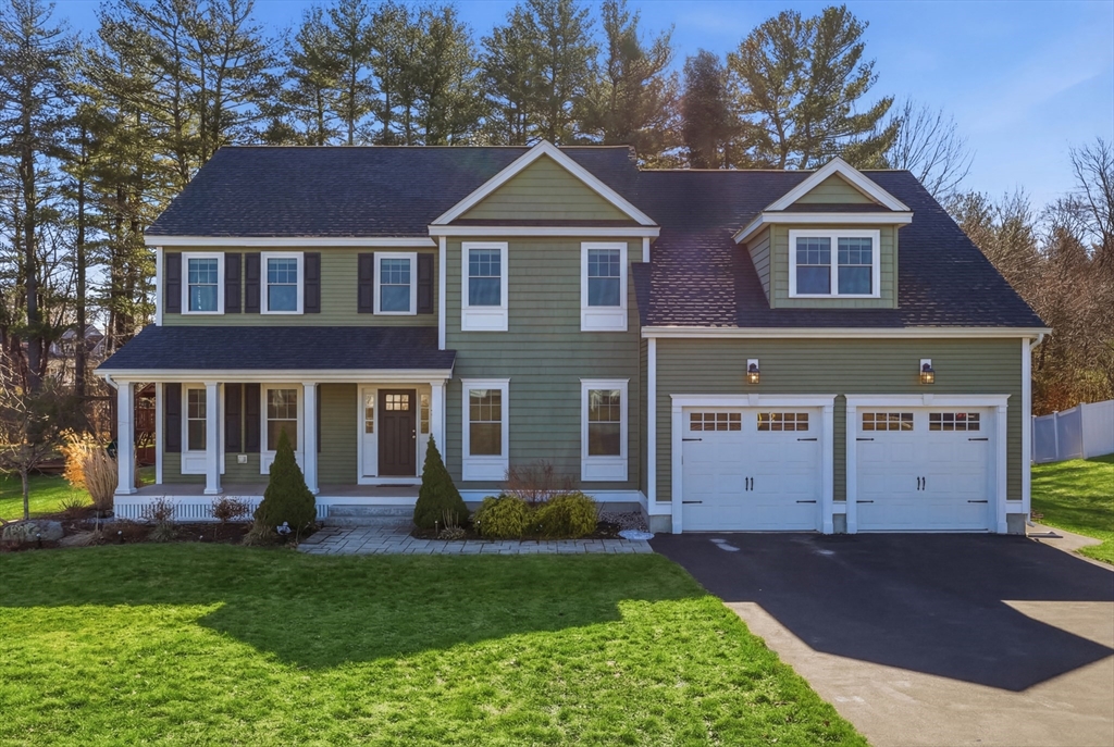 7 Spruce St, Littleton, Massachusetts, 4 Bedrooms Bedrooms, 9 Rooms Rooms,2.5 BathroomsBathrooms,Residential,For Sale,Spruce St,73489964