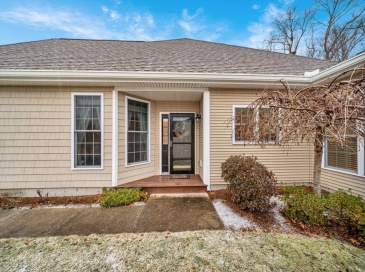 11 Summerfield Drive, Uxbridge, Massachusetts, 2 Bedrooms Bedrooms, 5 Rooms Rooms,2 BathroomsBathrooms,Residential,For Sale,Summerfield Drive,73470289 11 Summerfield Drive, Uxbridge, Massachusetts, 2 Bedrooms Bedrooms, 5 Rooms Rooms,2 BathroomsBathrooms,Residential,For Sale,Summerfield Drive,73470289