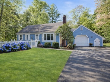65 Black Oak Road, Barnstable, Massachusetts, 2 Bedrooms Bedrooms, 7 Rooms Rooms,1.5 BathroomsBathrooms,Residential,For Sale,Black Oak Road,73488601 65 Black Oak Road, Barnstable, Massachusetts, 2 Bedrooms Bedrooms, 7 Rooms Rooms,1.5 BathroomsBathrooms,Residential,For Sale,Black Oak Road,73488601
