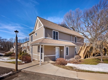 61 Abbey Memorial Dr, Chicopee, Massachusetts, 2 Bedrooms Bedrooms, 5 Rooms Rooms,2 BathroomsBathrooms,Residential,For Sale,Abbey Memorial Dr,73484772 61 Abbey Memorial Dr, Chicopee, Massachusetts, 2 Bedrooms Bedrooms, 5 Rooms Rooms,2 BathroomsBathrooms,Residential,For Sale,Abbey Memorial Dr,73484772