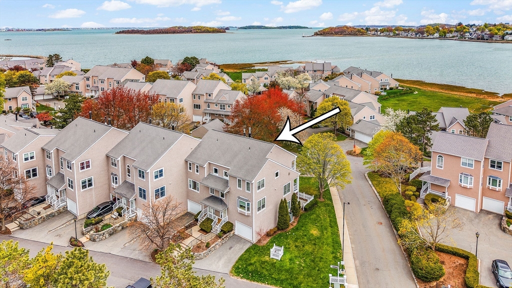 7 Whaler Lane, Quincy, Massachusetts, 3 Bedrooms Bedrooms, 6 Rooms Rooms,2.5 BathroomsBathrooms,Residential,For Sale,Whaler Lane,73512490