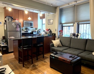 51 Park Dr, Boston, Massachusetts, 2 Bedrooms Bedrooms, 4 Rooms Rooms,1 BathroomBathrooms,Residential Lease,For Rent,Park Dr,73512293