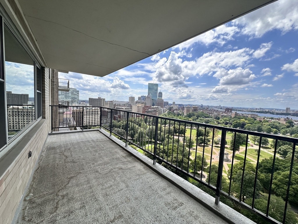 151 Tremont, Boston, Massachusetts, 1 Bedroom Bedrooms, 3 Rooms Rooms,1 BathroomBathrooms,Residential Lease,For Rent,Tremont,73512322