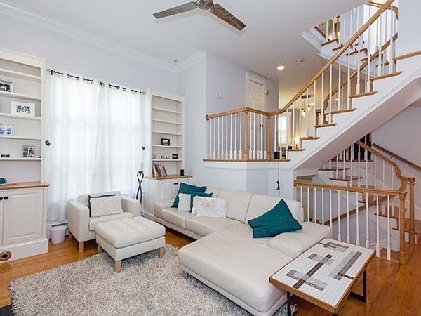 281 Brookline St, Cambridge, Massachusetts, 3 Bedrooms Bedrooms, 8 Rooms Rooms,2.5 BathroomsBathrooms,Residential Lease,For Rent,Brookline St,73512333