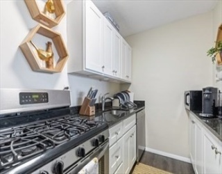 9 Hawthorne Place, Boston, Massachusetts, 2 Rooms Rooms,1 BathroomBathrooms,Residential Lease,For Rent,Hawthorne Place,73512342
