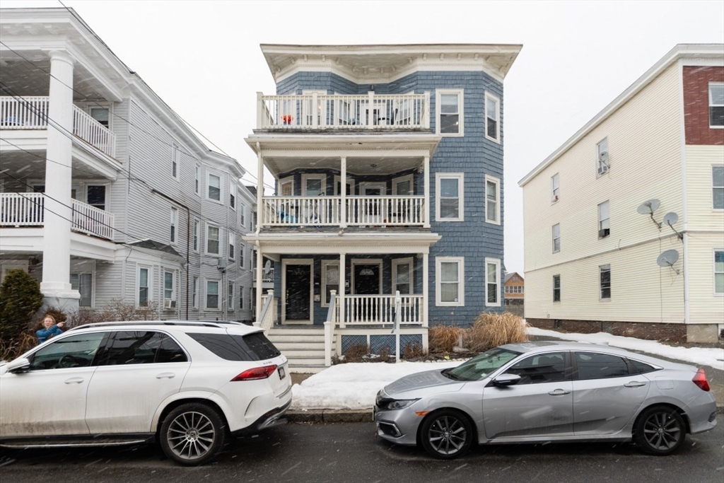 36 Trident, Winthrop, Massachusetts, 2 Bedrooms Bedrooms, 8 Rooms Rooms,1 BathroomBathrooms,Residential Lease,For Rent,Trident,73478074