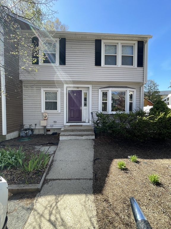 9 Cornelius Way, Cambridge, Massachusetts, 3 Bedrooms Bedrooms, 6 Rooms Rooms,2 BathroomsBathrooms,Residential Lease,For Rent,Cornelius Way,73512388