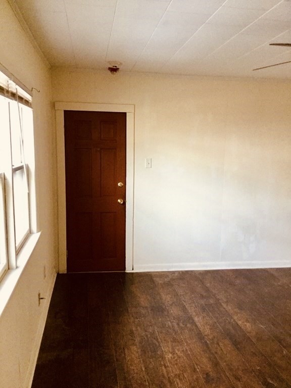 245 County St, Fall River, Massachusetts, 1 Bedroom Bedrooms, 4 Rooms Rooms,1 BathroomBathrooms,Residential Lease,For Rent,County St,73512171