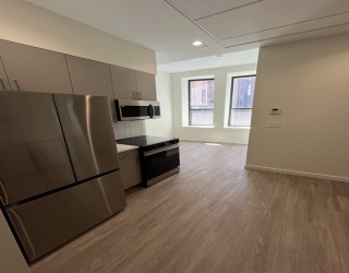 47 Winter Street, Boston, Massachusetts, 3 Bedrooms Bedrooms, 6 Rooms Rooms,1 BathroomBathrooms,Residential Lease,For Rent,Winter Street,73512208