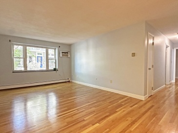 100 Summer St, Watertown, Massachusetts, 2 Bedrooms Bedrooms, 5 Rooms Rooms,1 BathroomBathrooms,Residential Lease,For Rent,Summer St,73512223 100 Summer St, Watertown, Massachusetts, 2 Bedrooms Bedrooms, 5 Rooms Rooms,1 BathroomBathrooms,Residential Lease,For Rent,Summer St,73512223
