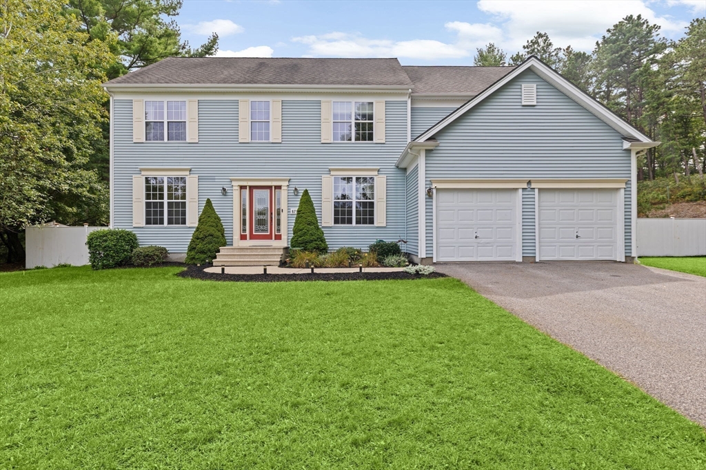 671 Lunns Way, Plymouth, Massachusetts, 4 Bedrooms Bedrooms, 9 Rooms Rooms,2.5 BathroomsBathrooms,Residential,For Sale,Lunns Way,73512612