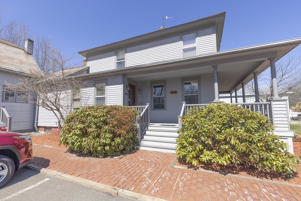 376 College Hwy, Southampton, Massachusetts, ,Commercial Lease,For Rent,College Hwy,73512623