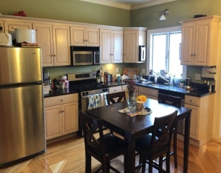 589 East Broadway, Boston, Massachusetts, 3 Bedrooms Bedrooms, 6 Rooms Rooms,2 BathroomsBathrooms,Residential Lease,For Rent,East Broadway,73512656
