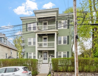 700 Metropolitan Ave, Boston, Massachusetts, 7 Bedrooms Bedrooms, 25 Rooms Rooms,5 BathroomsBathrooms,Residential Income,For Sale,Metropolitan Ave,73512578