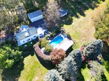 85 Bailey Rd, Holden, Massachusetts, 4 Bedrooms Bedrooms, 6 Rooms Rooms,1.5 BathroomsBathrooms,Residential,For Sale,Bailey Rd,73512564