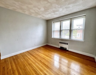 9 Twomey Court, Boston, Massachusetts, 2 Bedrooms Bedrooms, 5 Rooms Rooms,1 BathroomBathrooms,Residential Lease,For Rent,Twomey Court,73512560