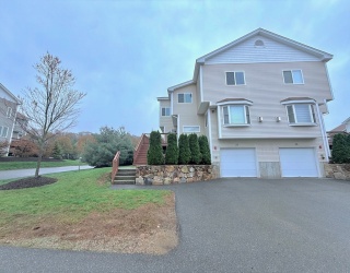 33 John Hancock, Ashland, Massachusetts, 2 Bedrooms Bedrooms, 7 Rooms Rooms,2.5 BathroomsBathrooms,Residential Lease,For Rent,John Hancock,73512571