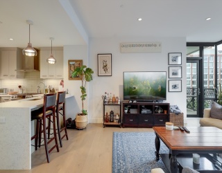 40 Traveler St, Boston, Massachusetts, 1 Bedroom Bedrooms, 3 Rooms Rooms,1.5 BathroomsBathrooms,Residential,For Sale,Traveler St,73512579