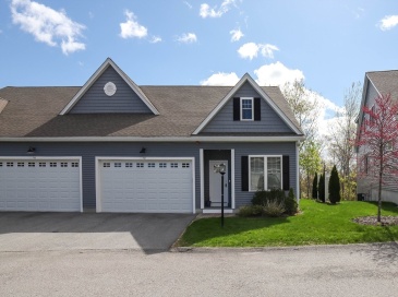 707 Southwood Ln, Clinton, Massachusetts, 3 Bedrooms Bedrooms, 6 Rooms Rooms,2.5 BathroomsBathrooms,Residential,For Sale,Southwood Ln,73512214