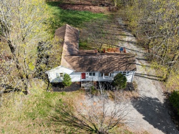 203 High Street, Hingham, Massachusetts, 3 Bedrooms Bedrooms, 7 Rooms Rooms,2 BathroomsBathrooms,Residential,For Sale,High Street,73512195