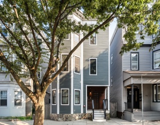 724 E 2nd St, Boston, Massachusetts, 3 Bedrooms Bedrooms, 5 Rooms Rooms,2 BathroomsBathrooms,Residential Lease,For Rent,E 2nd St,73512392