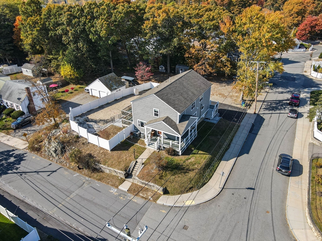 3 New Haven Street, Boston, Massachusetts, 4 Bedrooms Bedrooms, 8 Rooms Rooms,2.5 BathroomsBathrooms,Residential Lease,For Rent,New Haven Street,73512730