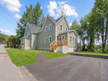 45A Fruit Street, Leominster, Massachusetts, 3 Bedrooms Bedrooms, 6 Rooms Rooms,1.5 BathroomsBathrooms,Residential,For Sale,Fruit Street,73491333