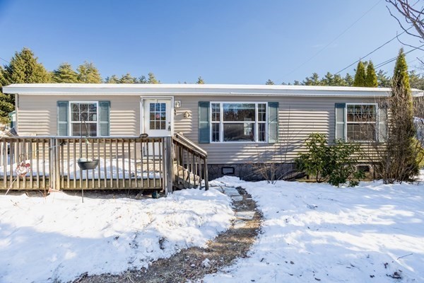 56 Nijal Court, Fitchburg, Massachusetts, 3 Bedrooms Bedrooms, 6 Rooms Rooms,2 BathroomsBathrooms,Residential,For Sale,Nijal Court,73489096