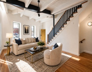 17 Saint Marys, Brookline, Massachusetts, 2 Bedrooms Bedrooms, 5 Rooms Rooms,2.5 BathroomsBathrooms,Residential Lease,For Rent,Saint Marys,73512841