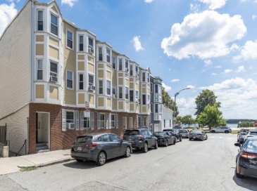 204 H St, Boston, Massachusetts, 4 Bedrooms Bedrooms, 6 Rooms Rooms,1 BathroomBathrooms,Residential Lease,For Rent,H St,73512900