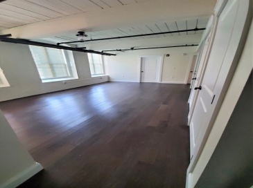 45 Summer St, Leominster, Massachusetts, 2 Bedrooms Bedrooms, 5 Rooms Rooms,1 BathroomBathrooms,Residential Lease,For Rent,Summer St,73512904