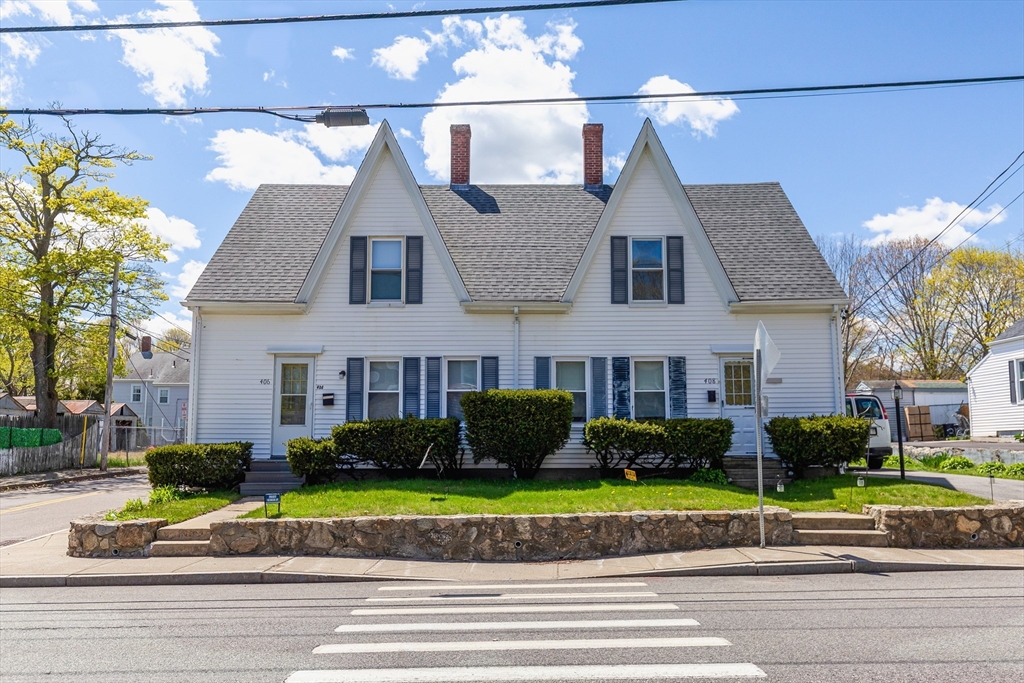 406-408 Court St, Plymouth, Massachusetts, 4 Bedrooms Bedrooms, 12 Rooms Rooms,2 BathroomsBathrooms,Residential Income,For Sale,Court St,73512911