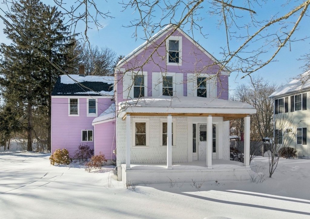 8 Elm Street, Swansea, Massachusetts, 2 Bedrooms Bedrooms, 4 Rooms Rooms,1 BathroomBathrooms,Residential Lease,For Rent,Elm Street,73513071