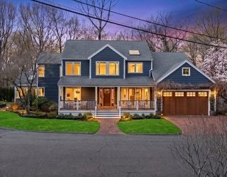 3 Beacon Heights Ln, Marblehead, Massachusetts, 5 Bedrooms Bedrooms, 11 Rooms Rooms,3.5 BathroomsBathrooms,Residential,For Sale,Beacon Heights Ln,73513085