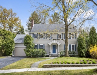 478 Clinton Road, Brookline, Massachusetts, 5 Bedrooms Bedrooms, 11 Rooms Rooms,3.5 BathroomsBathrooms,Residential Lease,For Rent,Clinton Road,73513143