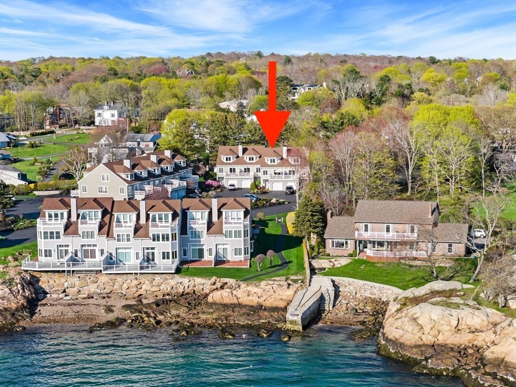 3 Raven Lane, Gloucester, Massachusetts, 2 Bedrooms Bedrooms, 6 Rooms Rooms,2.5 BathroomsBathrooms,Residential,For Sale,Raven Lane,73513149