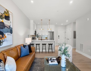 27 Guild Street, Boston, Massachusetts, 2 Bedrooms Bedrooms, 5 Rooms Rooms,2 BathroomsBathrooms,Residential,For Sale,Guild Street,73513156