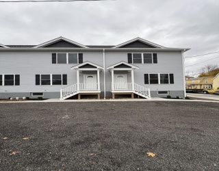 184 Avenue C, Woonsocket, Rhode Island, 3 Bedrooms Bedrooms, 6 Rooms Rooms,2.5 BathroomsBathrooms,Residential,For Sale,Avenue C,73513148