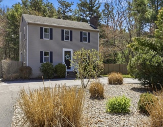 106 Bourne Rd, Plymouth, Massachusetts, 3 Bedrooms Bedrooms, 6 Rooms Rooms,2 BathroomsBathrooms,Residential,For Sale,Bourne Rd,73513015
